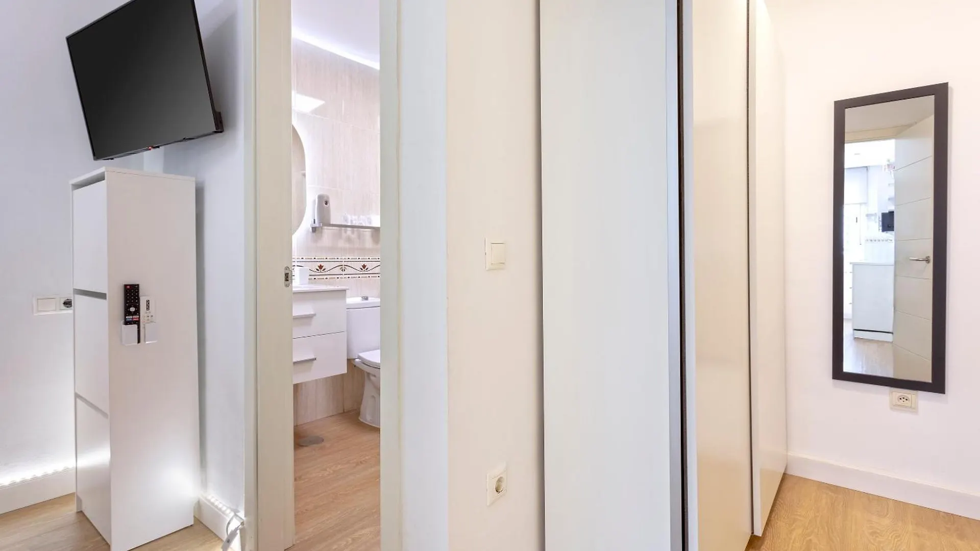 아파트 Sunstay Center Flat I Arroyo De La Miel 베날마데나코스타